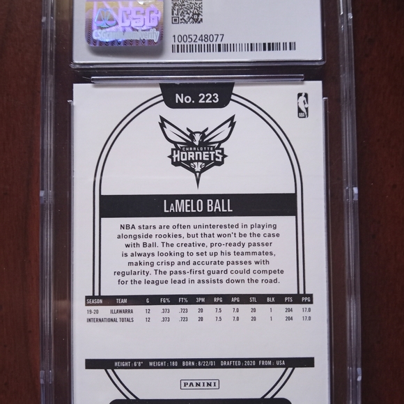 LaMelo Ball hoops RC CSG 8.5 - Picture 2 of 2